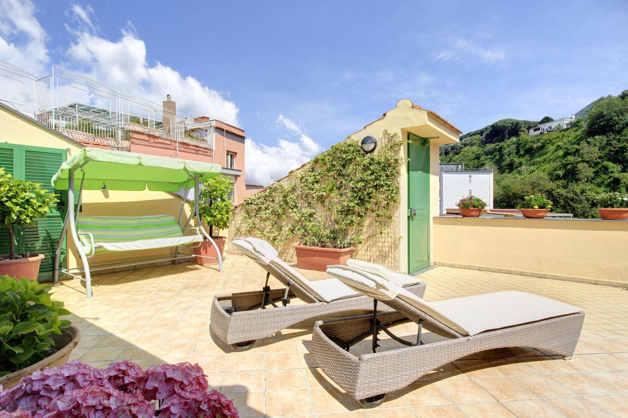Apartament Tetto Fiorito Castellammare di Stabia Zewnętrze zdjęcie
